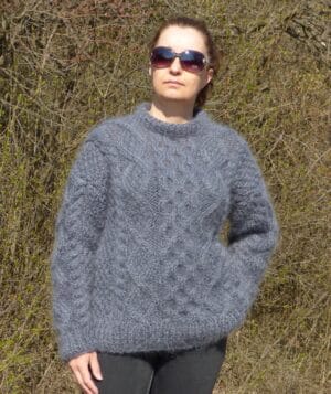 Мъжки пуловер от мохер в сиво Siska Handknit