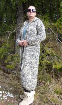 Плетена вълнена жилетка дълга с качулка меланж Siska Handknit